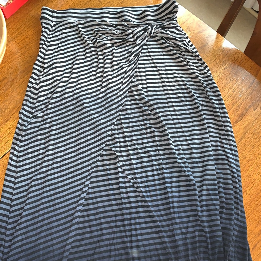 Torrid maxi skirt size 1